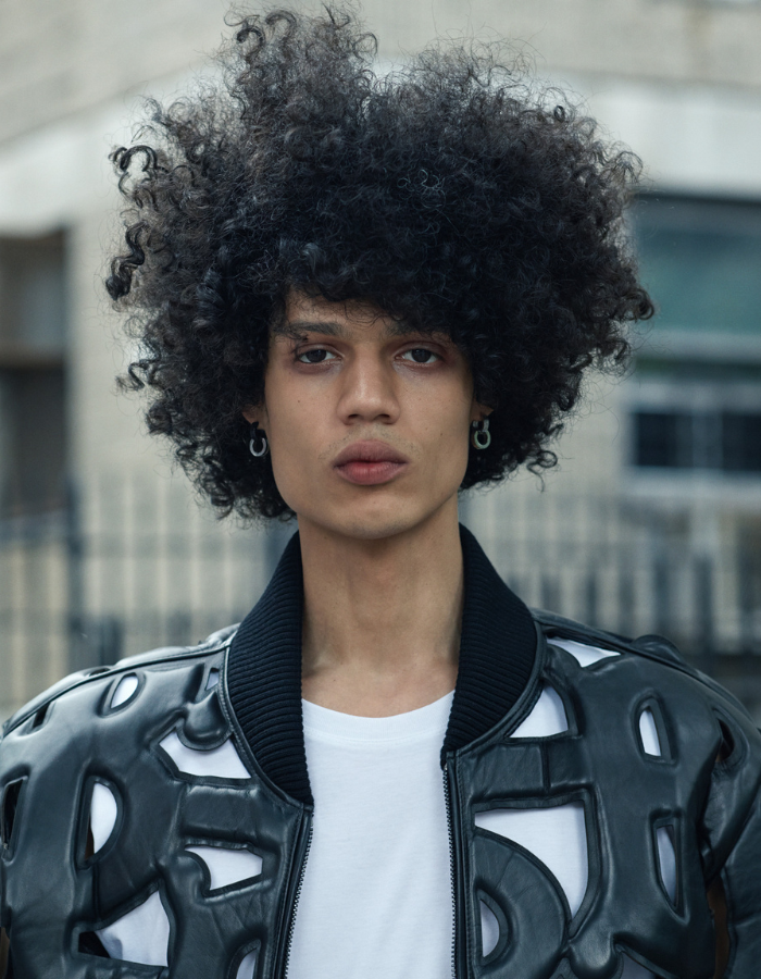 FRENCH MAGAZINE TWO BRIDGES SOCIAL CLUB — image 5