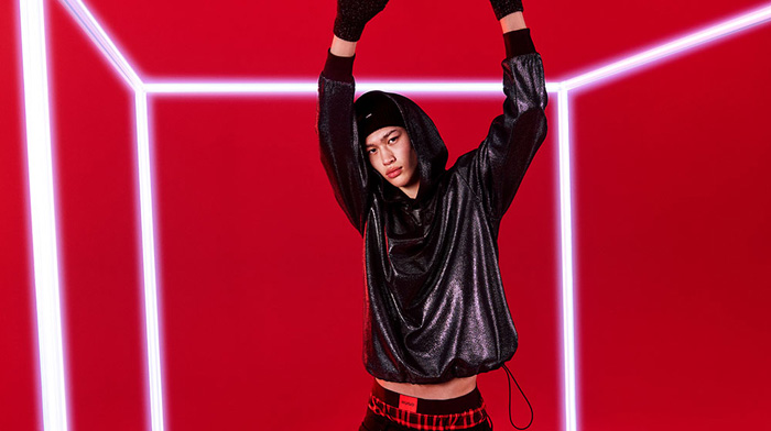 HUGO HOLIDAY — image 1
