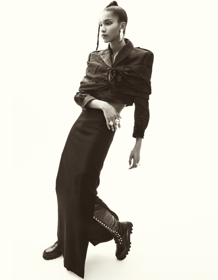 FRENCH MAGAZINE LOVE IN VAIN — image 9